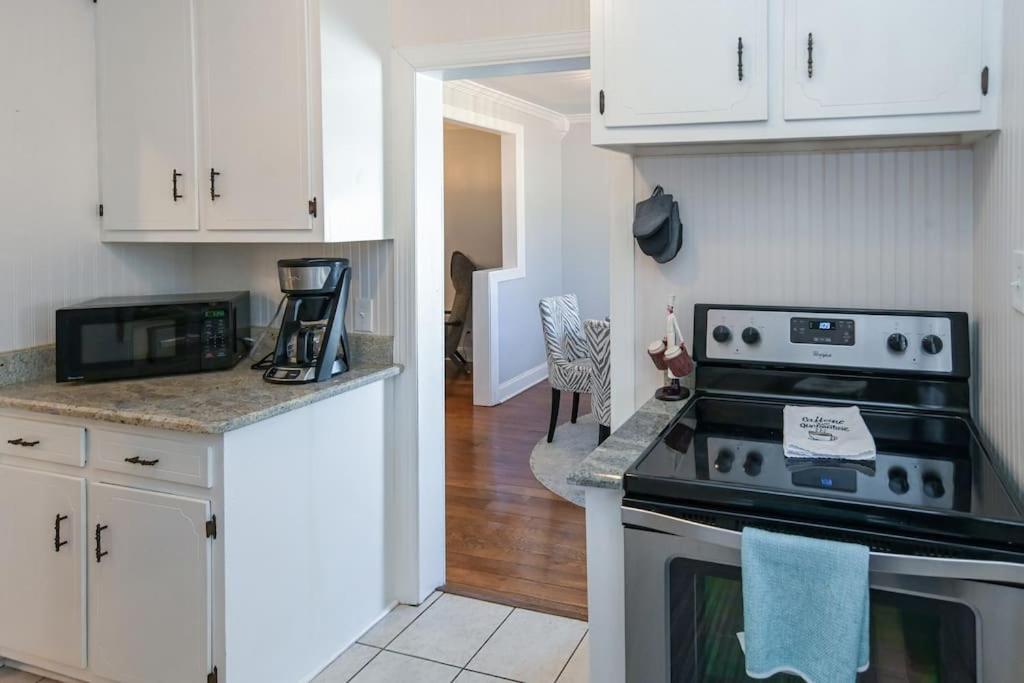Peaceful Home In Downtown Huntsville With Nice Back Patio! Eksteriør bilde